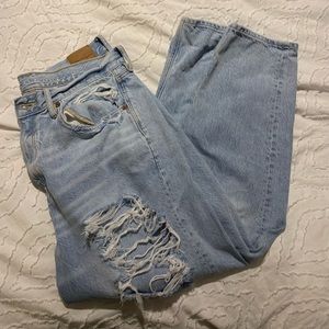 american eagle 90’s boyfriend jean